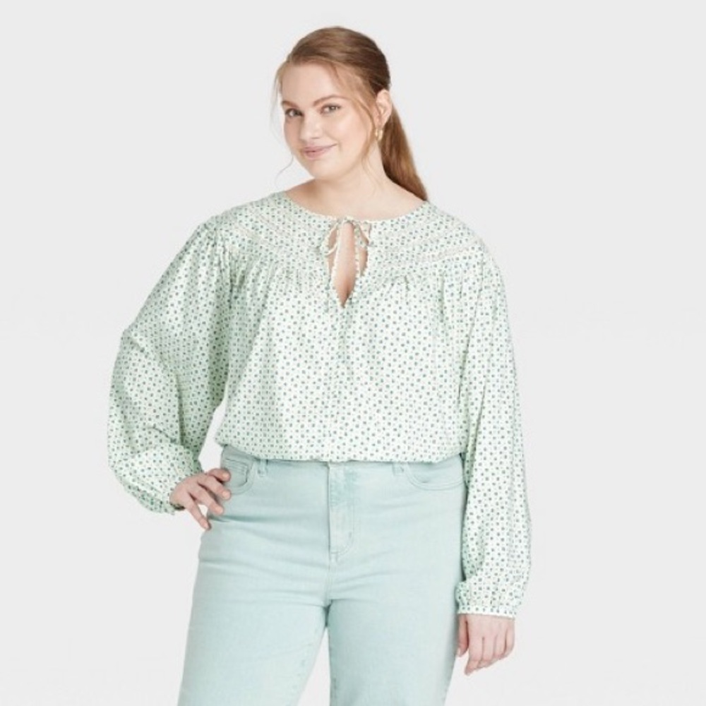 Women's Balloon Long Sleeve Poet Blouse - Universal Thread™ xs NWOT - Picture 5 of 8